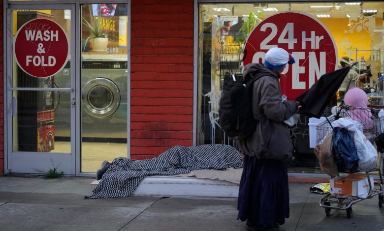 Homelessness among veterans drops to record low levels