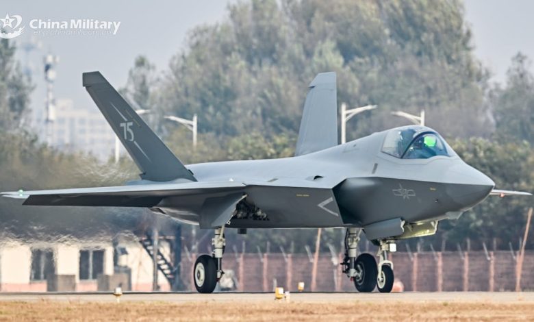 China unveils J-35A and other new fighters at Zhuhai Airshow