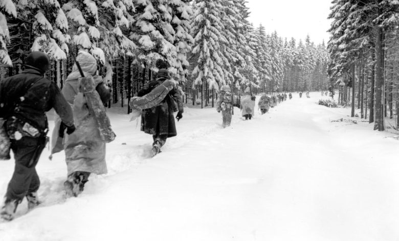 Two vets recall Battle of the Bulge fears, mayhem