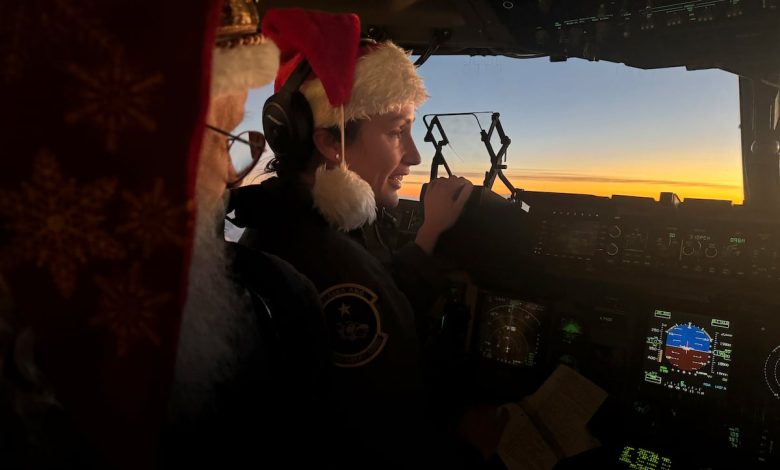 Santa catches a ride with troops to bring Christmas to Alaska village