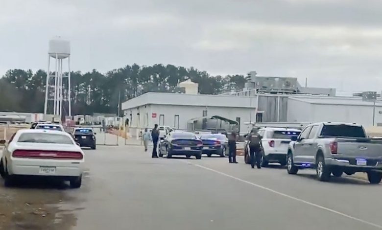 Fired Employee Retrieves AR-15, Stopped by Armed Security Before Entering Mississippi Chicken-Processing Plant